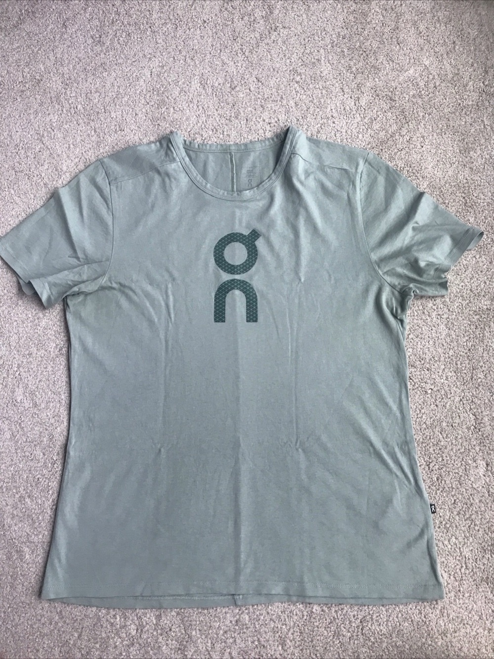 On Running men’s Graphic-T large EUC